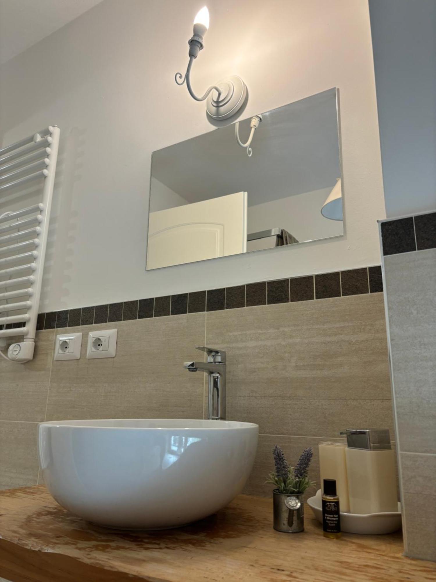 Casa Delle Orchidee Otel Feltre Dış mekan fotoğraf